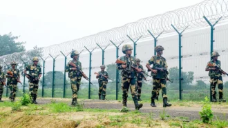 সীমান্তে এবার ভারতীয়কেই গুলি করলো বিএসএফ