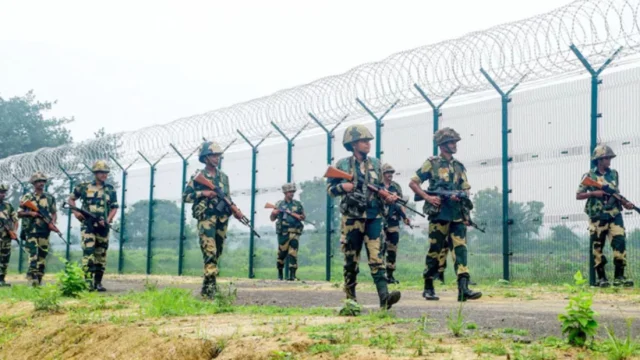 সীমান্তে এবার ভারতীয়কেই গুলি করলো বিএসএফ