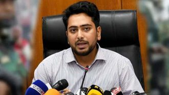 তিতুমীর কলেজের বিষয়ে ইতিবাচক সমাধানের প্রক্রিয়া চলমান : নাহিদ ইসলাম