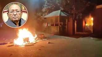ভোলায় তোফায়েল আহমেদের বাড়িতে আগুন