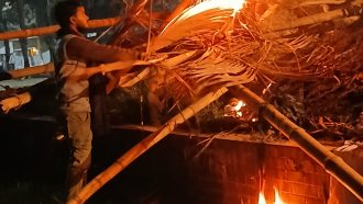 সিলেটে বুলডোজার দিয়ে ভাঙা হলো শেখ মুজিবের ম্যুরাল