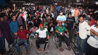 সাত দিনের জন্য আন্দোলন স্থগিত করেছেন তিতুমীরের শিক্ষার্থীরা