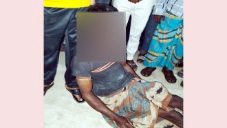 বিশ্বনাথে চোর সন্দেহে গণ পিটুনির শিকার যুবক, ঘরবাড়ি ভাংচুর