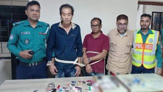 তালতলা থেকে স্বেচ্ছাসেবকলীগ ও আ.লীগের ৩ জন আটক