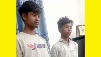 রক্ষা পায়নি ৬ বছরের শিশু, খবর শুনে বাবার মৃত্যু