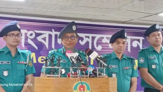 ত্রিভুজ প্রেমের বলি তাজকীর, অতঃপর…