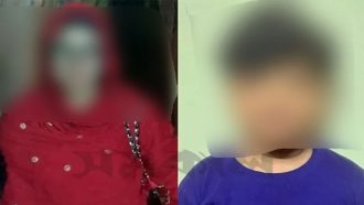 ‘কালো জাদু’ করে তুলে নেওয়া হয় ওয়ারীর সেই মা–ছেলেকে’