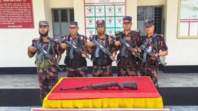 সিলেটে মিনাটিলায় পাওয়া গেলে আগ্নেয়াস্ত্র