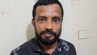 আম্বরখানায় বিপুল পরিমাণ ইয়াবাসহ যুবক গ্রেফতার