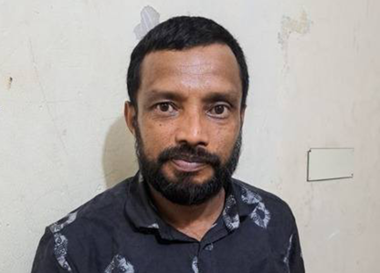 আম্বরখানায় বিপুল পরিমাণ ইয়াবাসহ যুবক গ্রেফতার