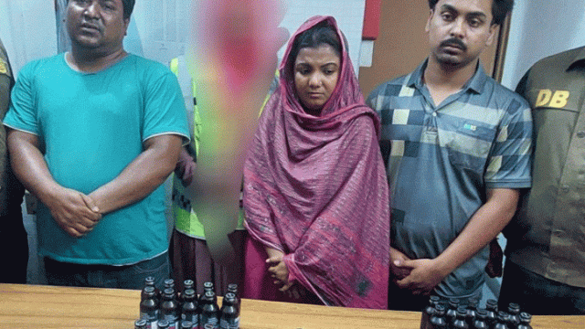সিলেটে ফেনসিডিলসহ আটক মা-বাবা-ছেলে