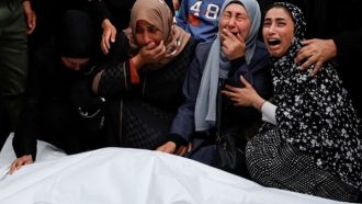 গাজায় ইসরাইলি হামলায় নিহত আরও ৬০ ফিলিস্তিনি