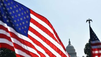 যুক্তরাষ্ট্রে গণহারে ভিসা বাতিল, তালিকায় বাংলাদেশিরাও