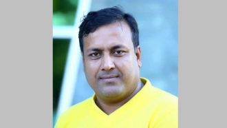 বড়লেখায় মানব পাচার মামলার আসামি সাবেক ইউপি সদস্য নবাব র‌্যাবের খাঁচায়