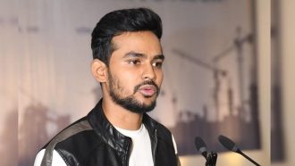 বাবার ঠিকাদারি ইস্যুতে ক্ষমা চাইলেন উপদেষ্টা আসিফ মাহমুদ