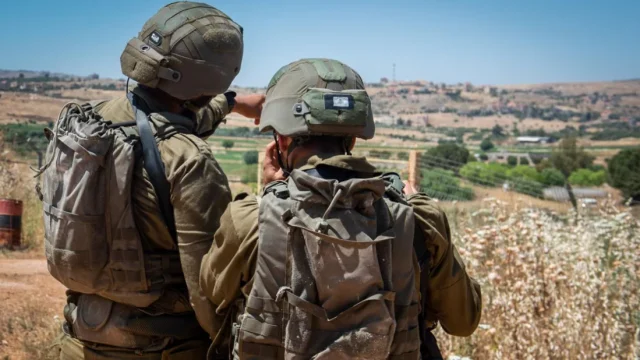 ১০০০ সেনাকে বরখাস্ত করলো ইসরায়েল