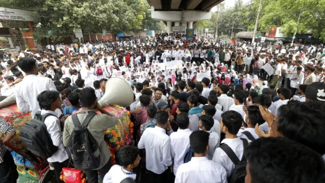 রোববার সারা দেশে মহাসমাবেশের ডাক কারিগরি শিক্ষার্থীদের