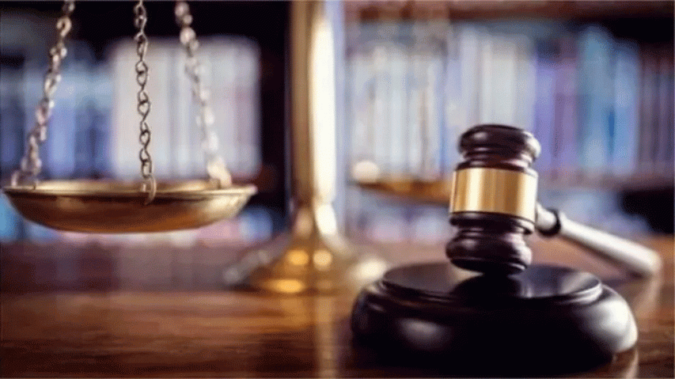 সিলেটে আইনজীবী পিতাকে খুন : ছেলেসহ ৩ জনের ফাঁসি