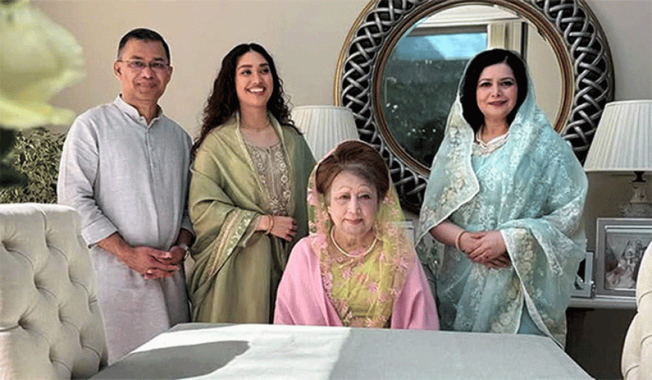 সোমবার ২ পুত্রবধূকে নিয়ে দেশে ফিরছেন খালেদা জিয়া