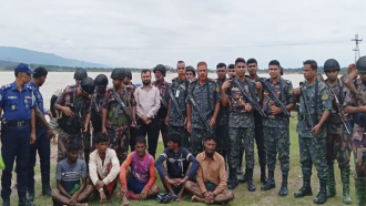 ভোলাগঞ্জে পাথর লুটে জড়িত ৫ জনের জেল : ৩১টি নৌকা ধ্বংস
