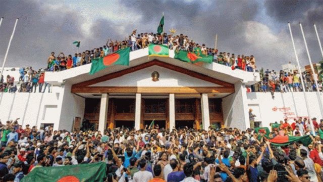 শুক্রবার আসছে ছাত্রদের নতুন রাজনৈতিক দল