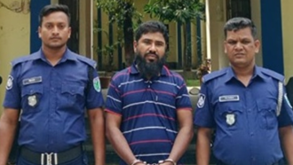 মসজিদের ব্যাটারি চুরি তার নেশা : সুনামগঞ্জে এসে হাতেনাতে ধরা