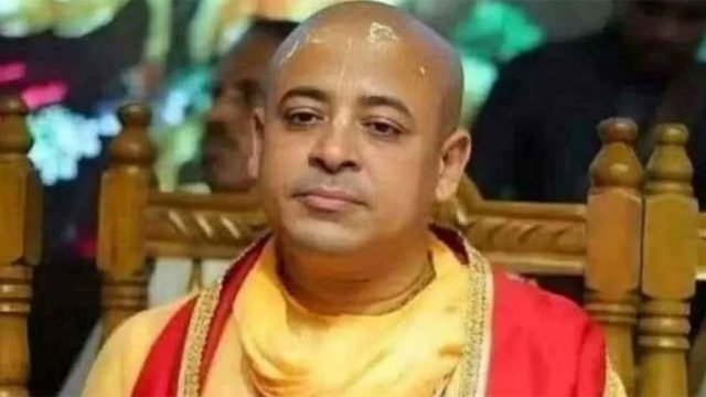 চিন্ময় দাসকে গ্রেপ্তার দেখানোর নির্দেশ