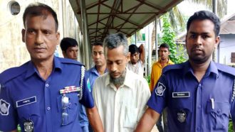 ভাবি-ভাতিজিসহ ৩ জনকে হত্যার দায়ে দেবরকে যে দণ্ড দিলেন আদালত