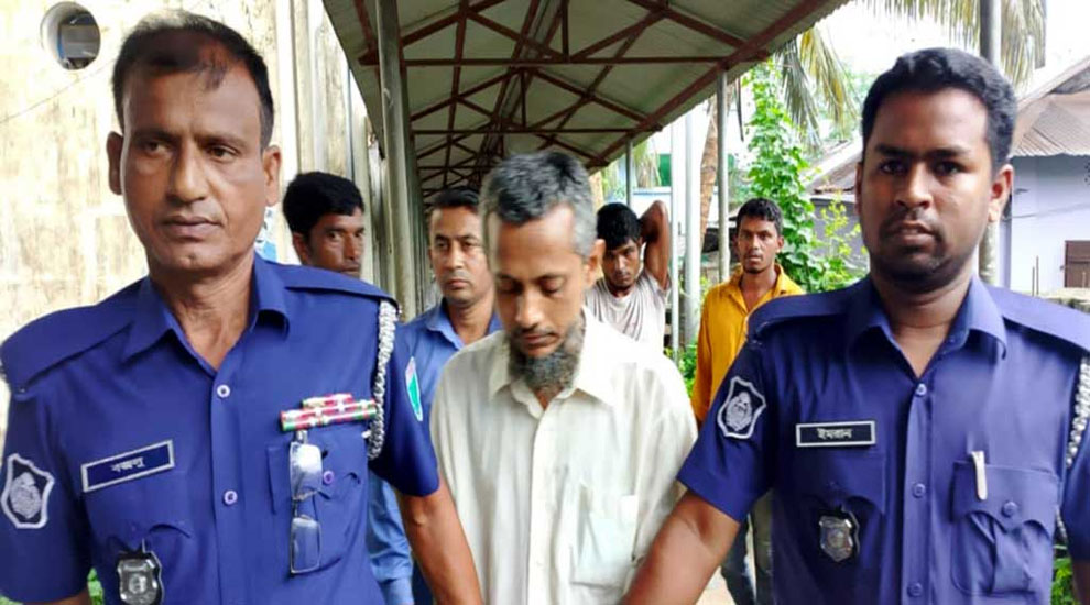 ভাবি-ভাতিজিসহ ৩ জনকে হত্যার দায়ে দেবরকে যে দণ্ড দিলেন আদালত