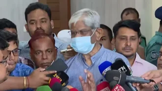 আমরা যুদ্ধ পর্যবেক্ষণ করছি, এখনই জ্বালানির দাম বৃদ্ধি নয়: অর্থ উপদেষ্টা