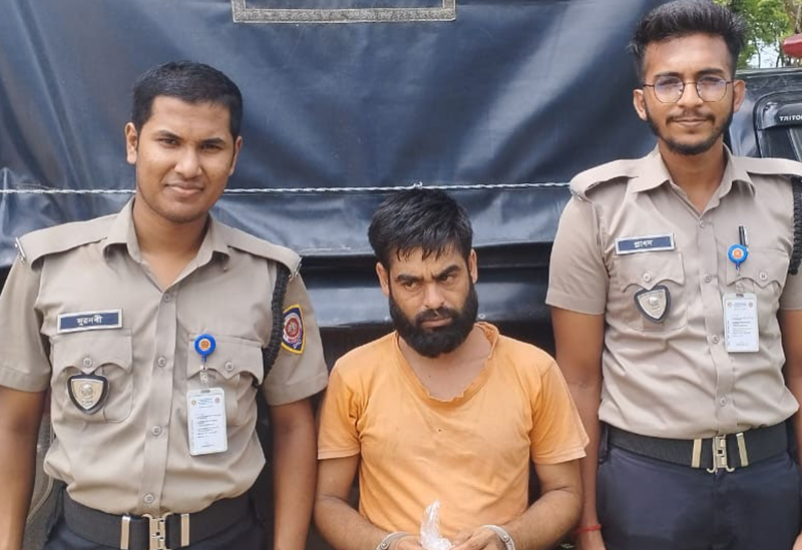 নবীগঞ্জে পুলিশের জালে রাসেল