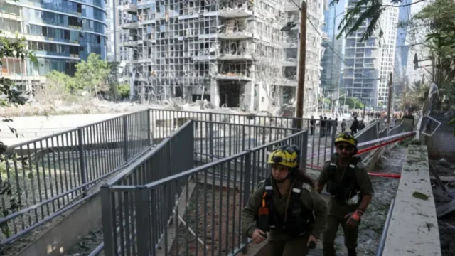 ইসরায়েলে ইরানের অতর্কিত ক্ষেপণাস্ত্র হামলা, ব্যাপক ক্ষয়ক্ষতি 