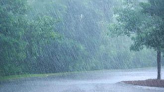 সিলেটে রেকর্ড পরিমাণ বৃষ্টি, সোমবার যেমন থাকবে আবহাওয়া