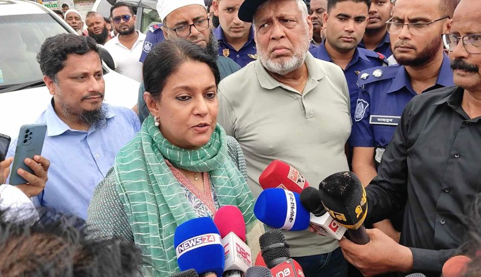 সিলেটের আর কোন পাথর কোয়ারি খুলে দেওয়া হবে না: পরিবেশ উপদেষ্টা