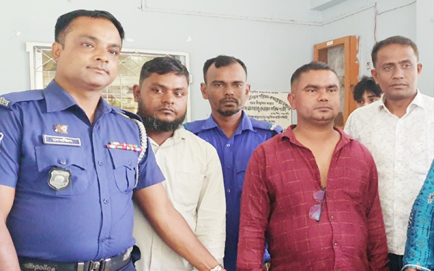 হবিগঞ্জে স্কুল শিক্ষককে অপহরণ করতে গিয়ে ধরা দুই ভুয়া সিআইডি