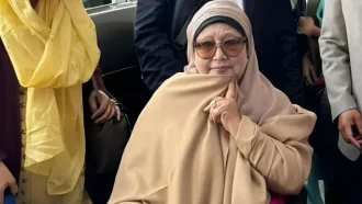 সন্ধ্যায় হাসপাতালে যাবেন খালেদা জিয়া