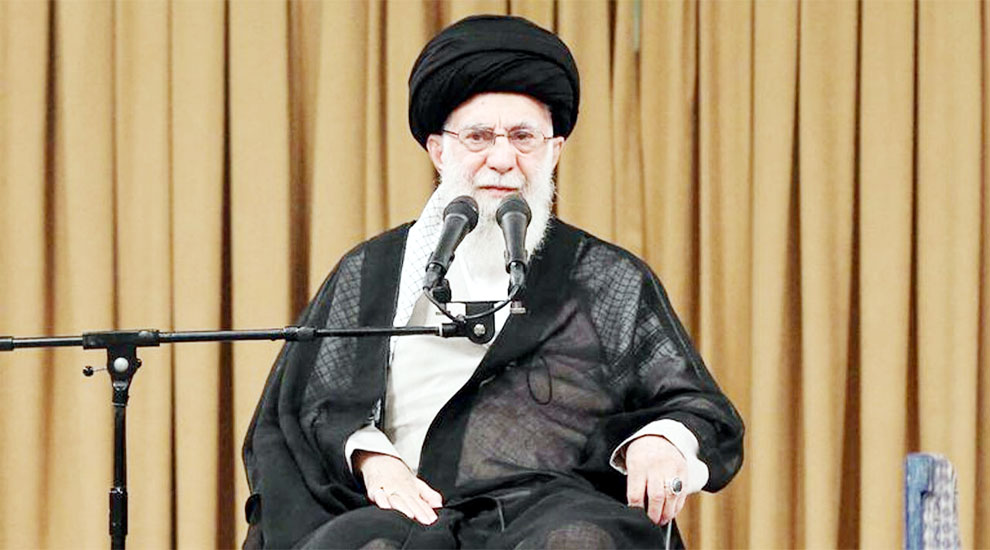 যুদ্ধবিরতির পর প্রথম ভাষণে বিজয় দাবি খামেনির