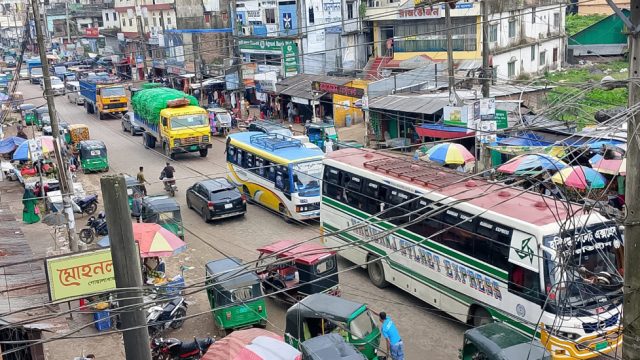 সিলেট-ঢাকা মহাসড়কে ভোগান্তির শেষ কবে?