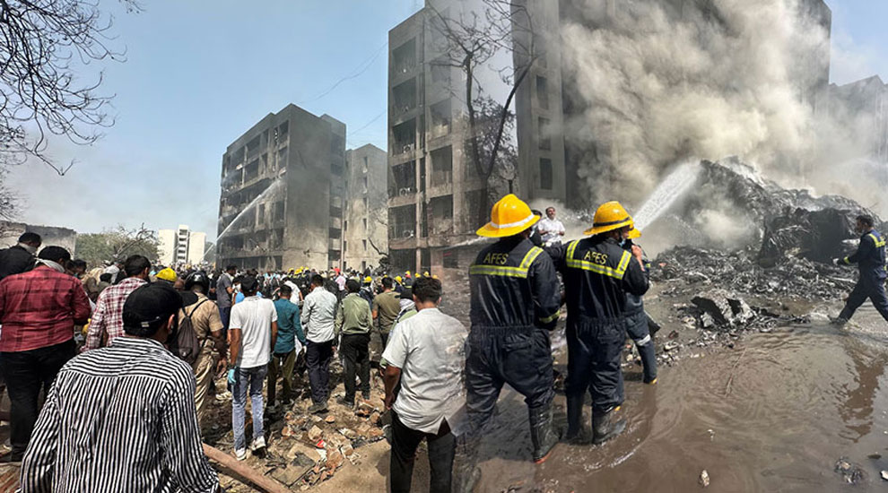 উত্তরায় বিমান বিধ্বস্তে নি হ ত বেড়ে ১৯