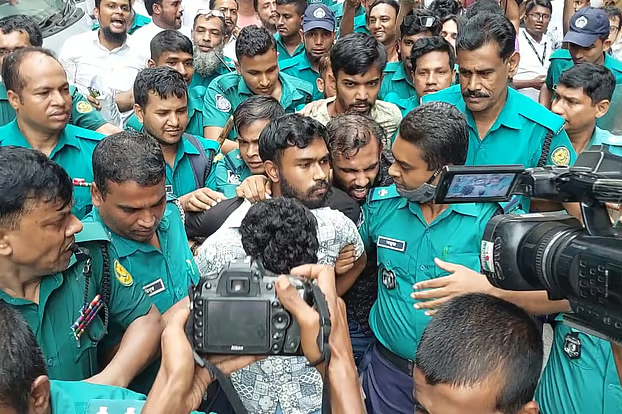 টিউশন করে খরচ চালাতেন দুই ভাই, কয়েক মাস হলো ছেড়ে দেন