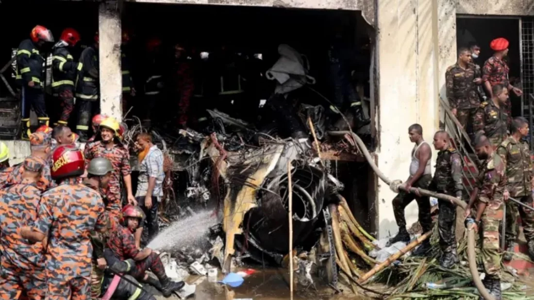 উড্ডয়নের পরে যুদ্ধবিমানটি যান্ত্রিক ত্রুটির সম্মুখীন হয়: আইএসপিআর