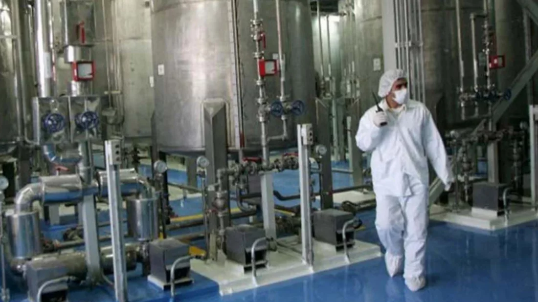 জার্মানি-ফ্রান্স ও যুক্তরাজ্যের সঙ্গে আলোচনায় বসতে সম্মত ইরান