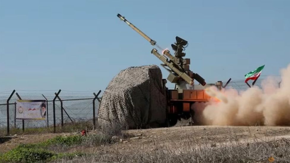নতুন করে বড়সড় যুদ্ধের প্রস্তুতি নিচ্ছে ইরান