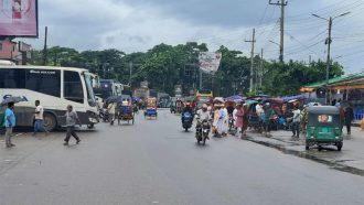 সিলেটে পরিবহন ধর্মঘটে যানশূণ্য সড়ক, ভোগান্তিতে মানুষ
