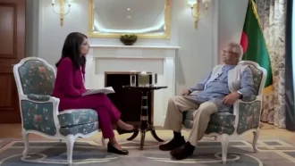 ‘বাংলাদেশকে ঐক্যবদ্ধ করার লক্ষ্যেই কাজ করছে সরকার’— বিবিসিকে ড. ইউনূস