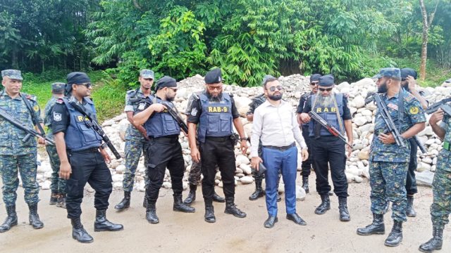 সিলেটে লুটের ৩৭ হাজার ঘনফুট পাথর জব্দ