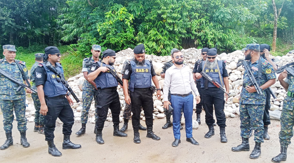 সিলেটে লুটের ৩৭ হাজার ঘনফুট পাথর জব্দ