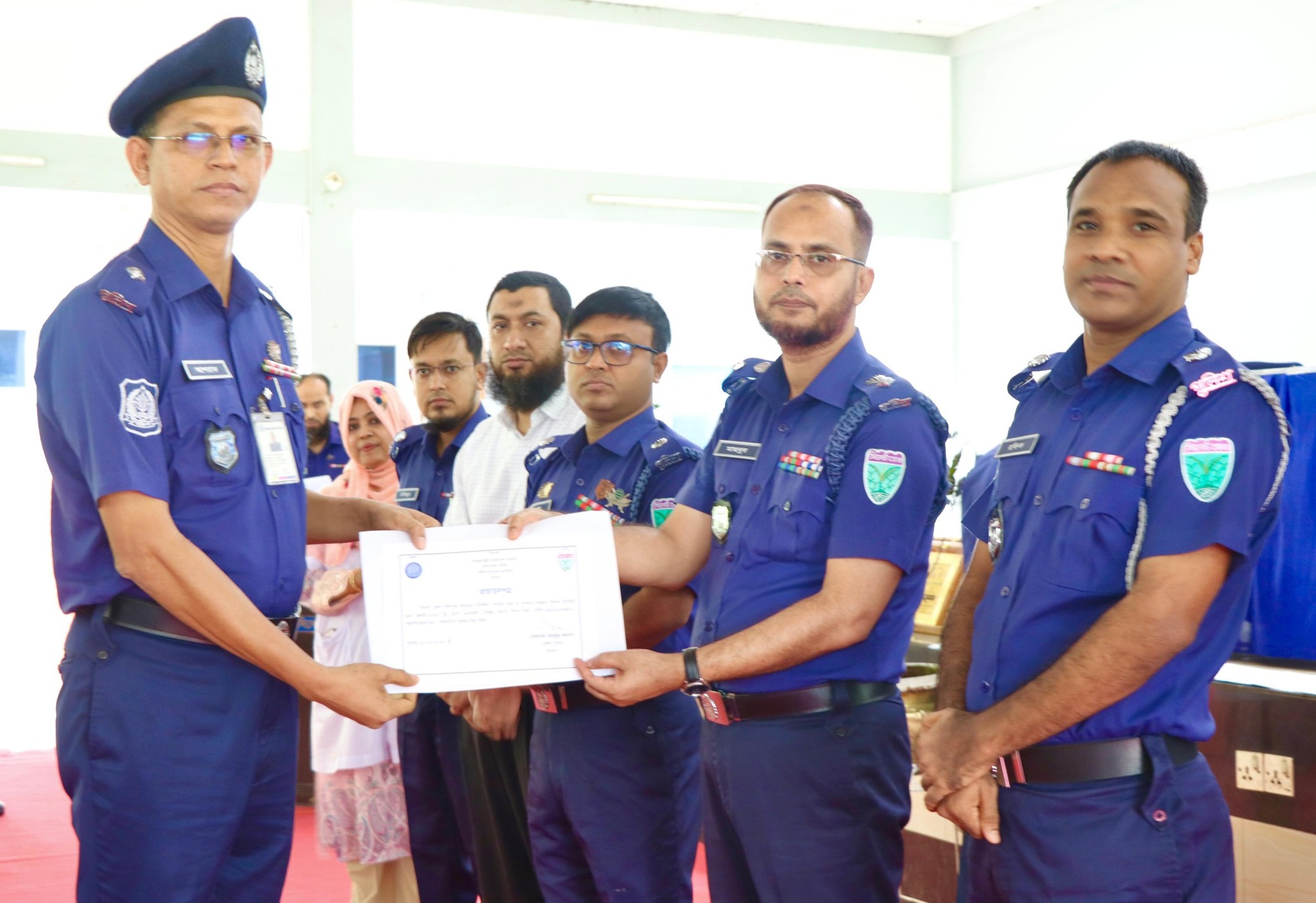 সিলেটে জুলাইয়ের শ্রেষ্ট ওসি বিয়ানীবাজারের আশরাফ উজ্জামান