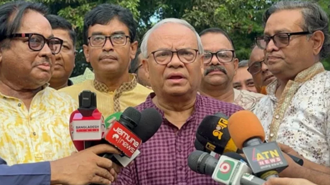 আওয়ামী আমলের প্রশাসন দিয়ে সুষ্ঠু নির্বাচন সম্ভব নয়: রিজভী