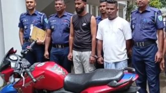 বড়লেখায় দিনদুপুরে ছিনতাইয়ের ঘটনায় গ্রেপ্তার ২, টাকা ও মোবাইল ফোন উদ্ধার